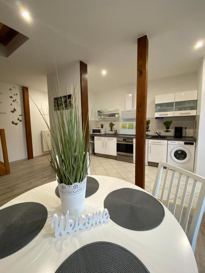 Apartment Deluxe *